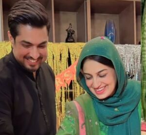 Iqrar Ul Hassan Ki Apni Dosri Biwi Farah Yousaf Ke Sath Shadi Ki 14th Anniversary Ki Sadah Celebration